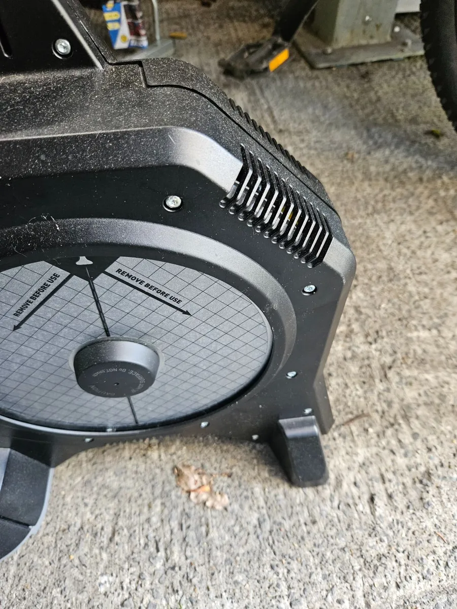 Tacx Flux S Smart Turbo Trainer - Image 3