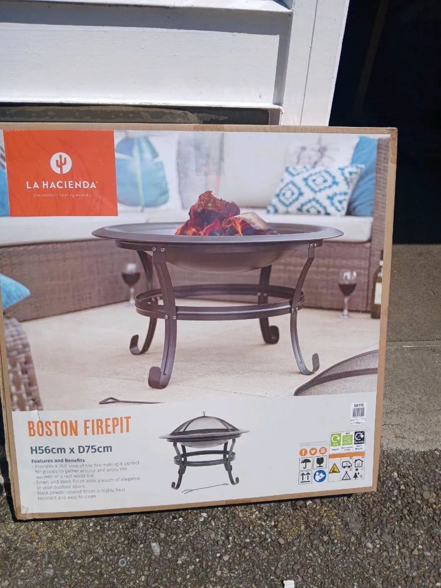 Clearance Fire Pits BRAND NEW in box 20 avail