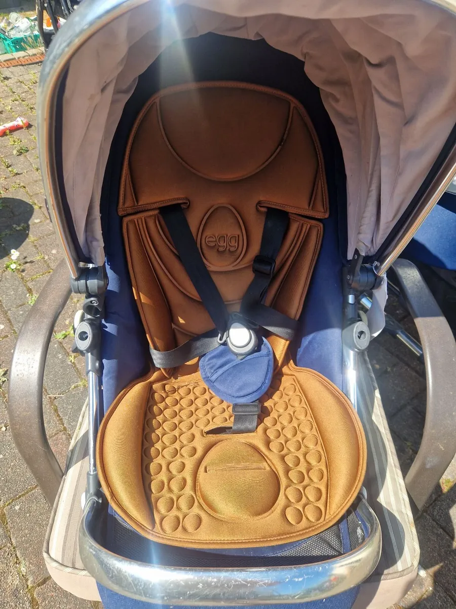 Any 2 egg stroller - Image 2