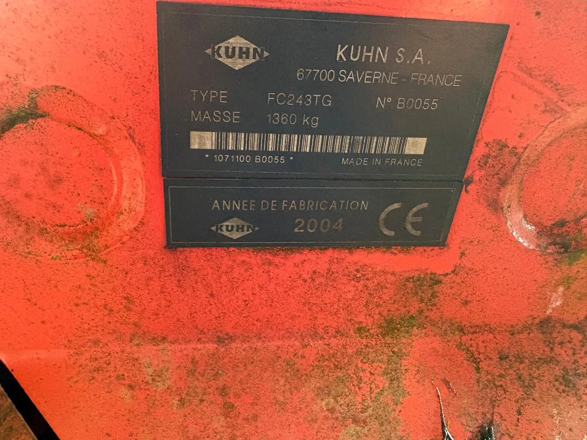 Kuhn fc243 tg Trailed mower no vat - Image 3