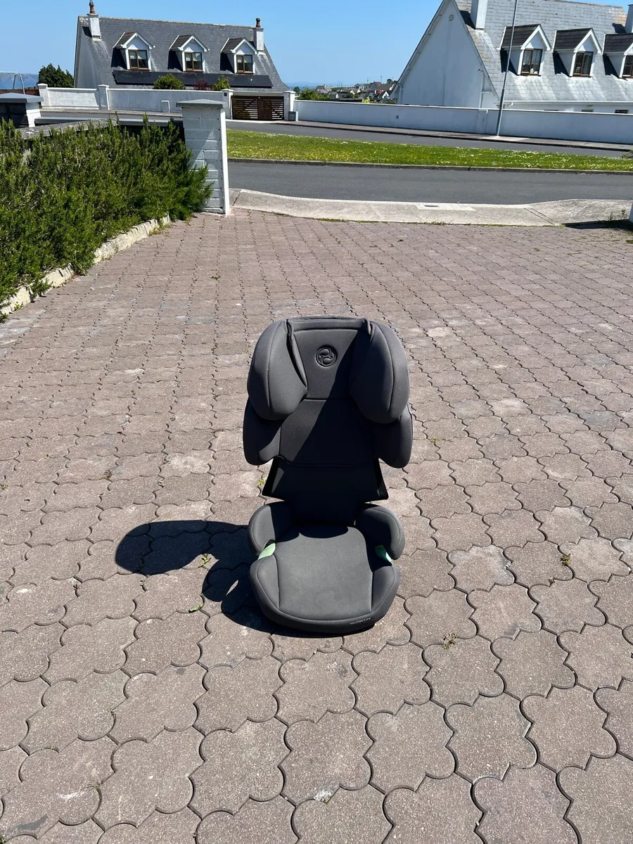 Cybex Car Seat - Image 1