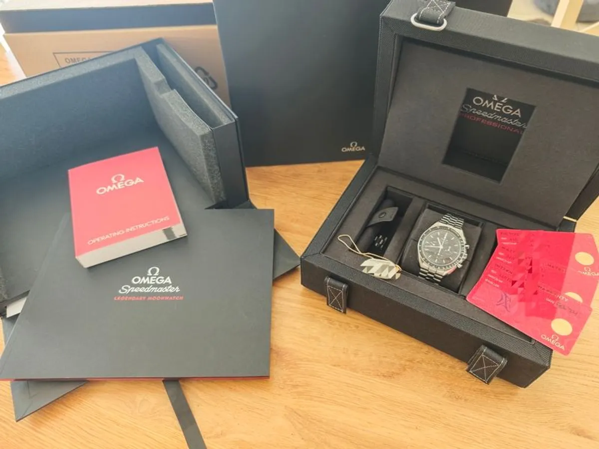 Omega Speedmaster Professional - Image 1
