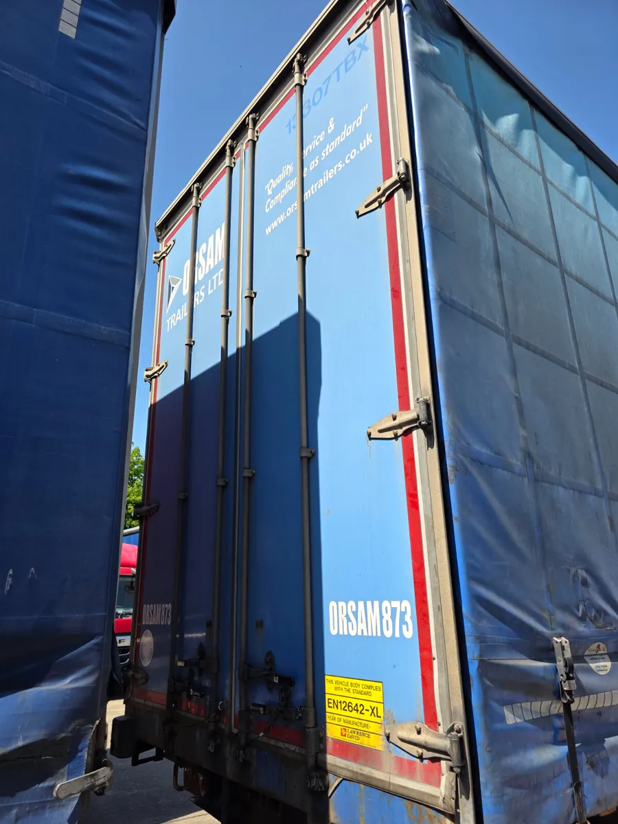 2013 SDC Curtainside - Image 4