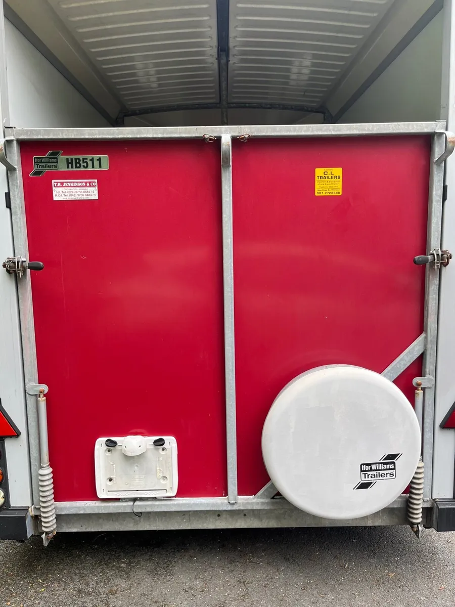 Ifor Williams HB11 horsebox - Image 3