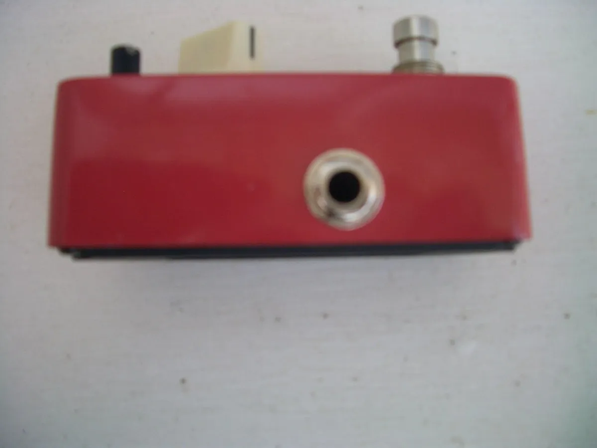 MOOER CRUNCHER GUITAR PEDAL - Image 3