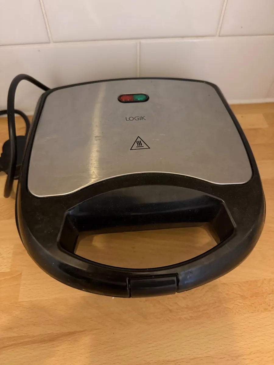 Sandwich maker