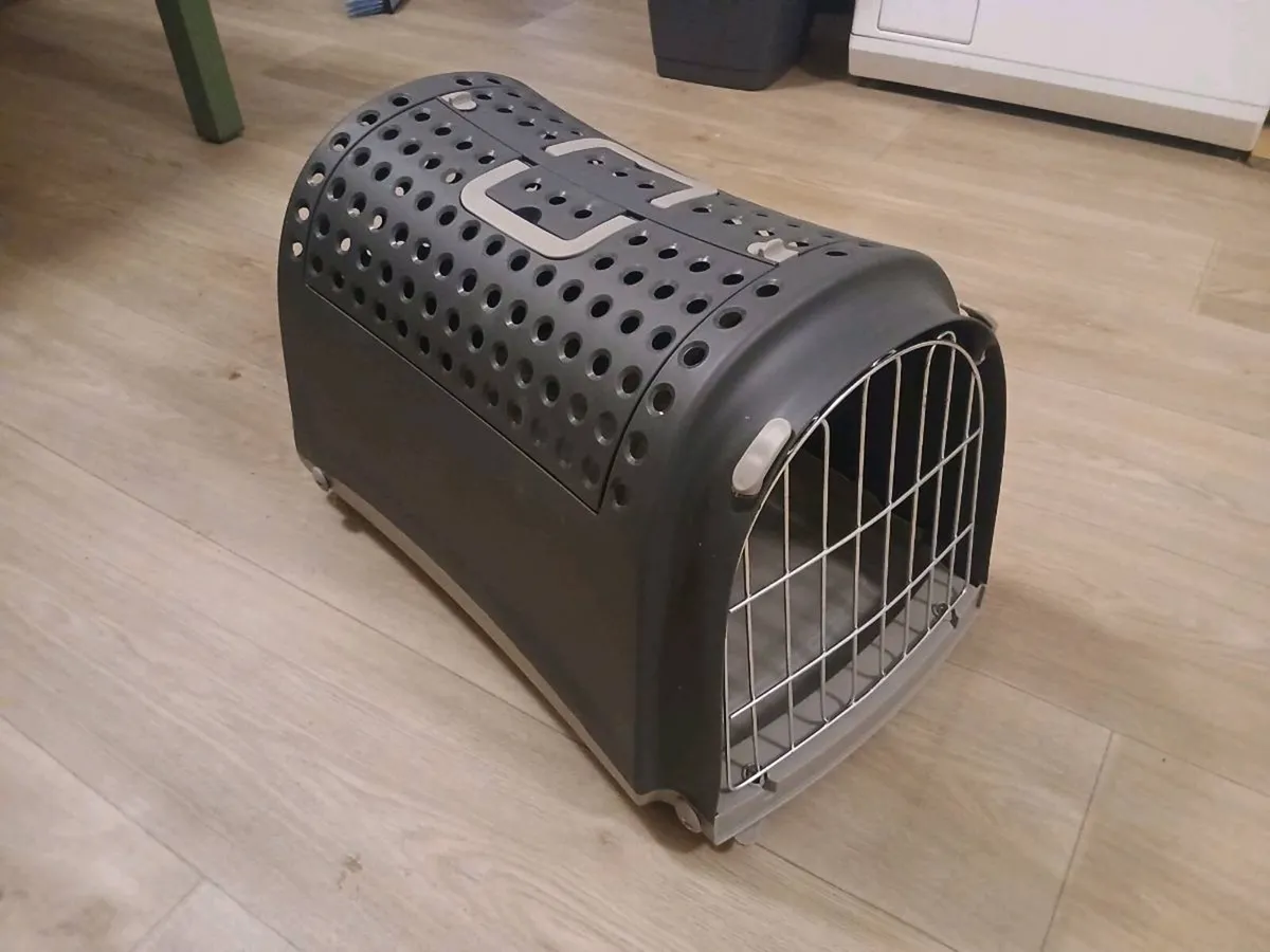 Cat Carrier - Image 1