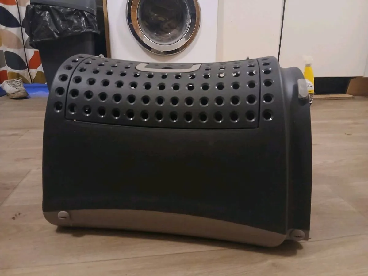 Cat Carrier - Image 2