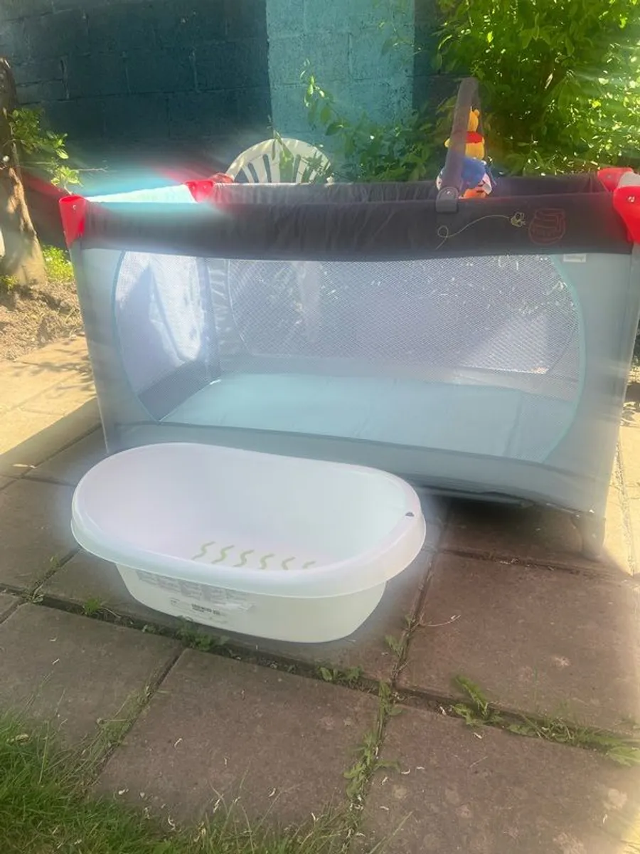 Disney Baby Travel Cot and new Ikea Bath - Image 1