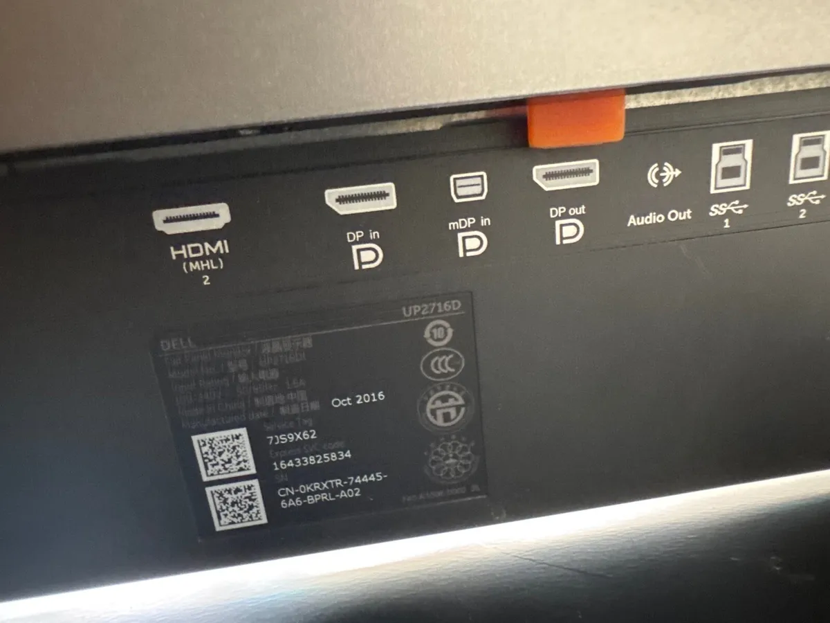 Dell 27" Monitor with Stand - Image 3