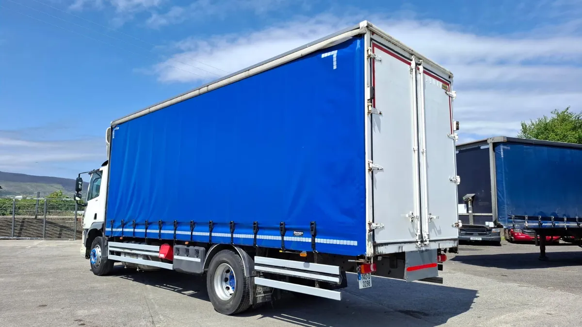 2014 Daf Cf 4x2 Curtiansider - Image 4