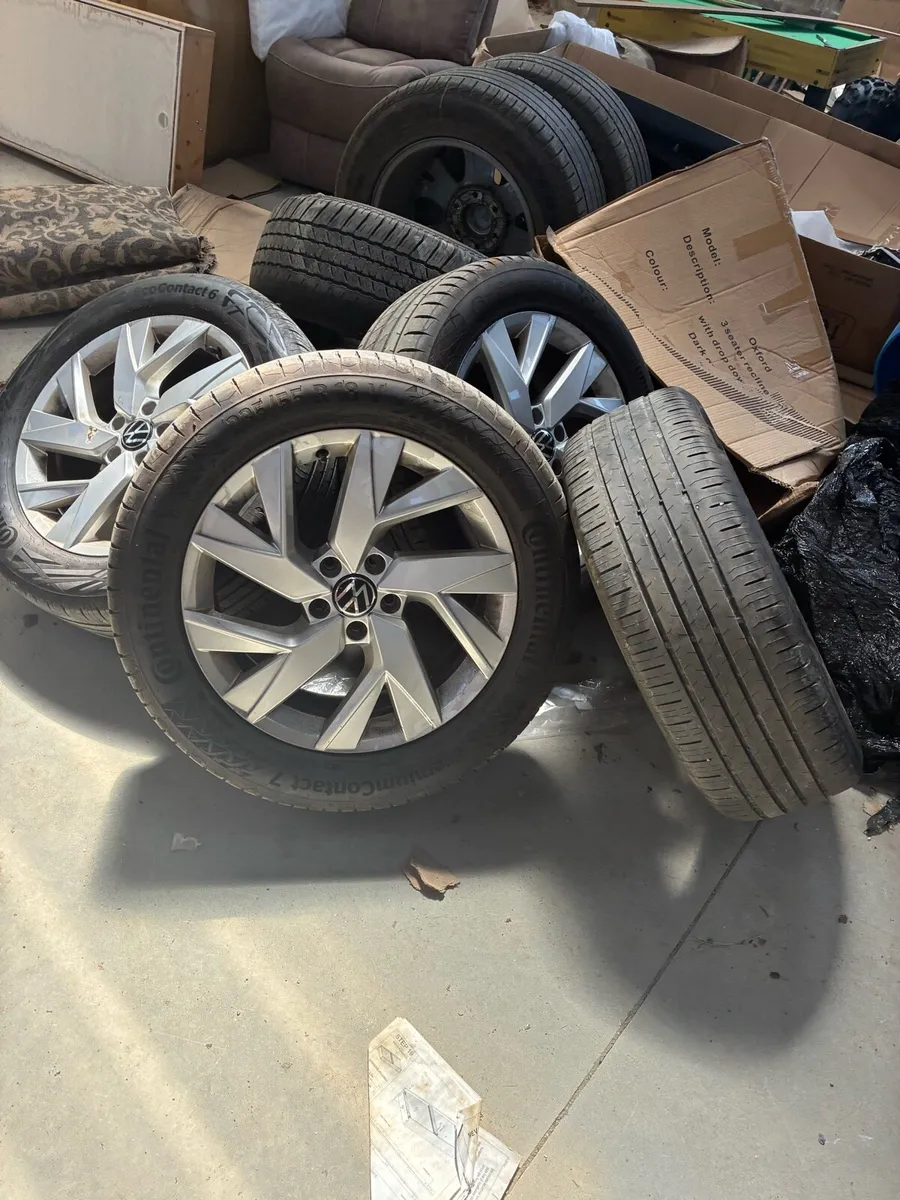 18” highline alloys new tyres Tiguan sport - Image 2