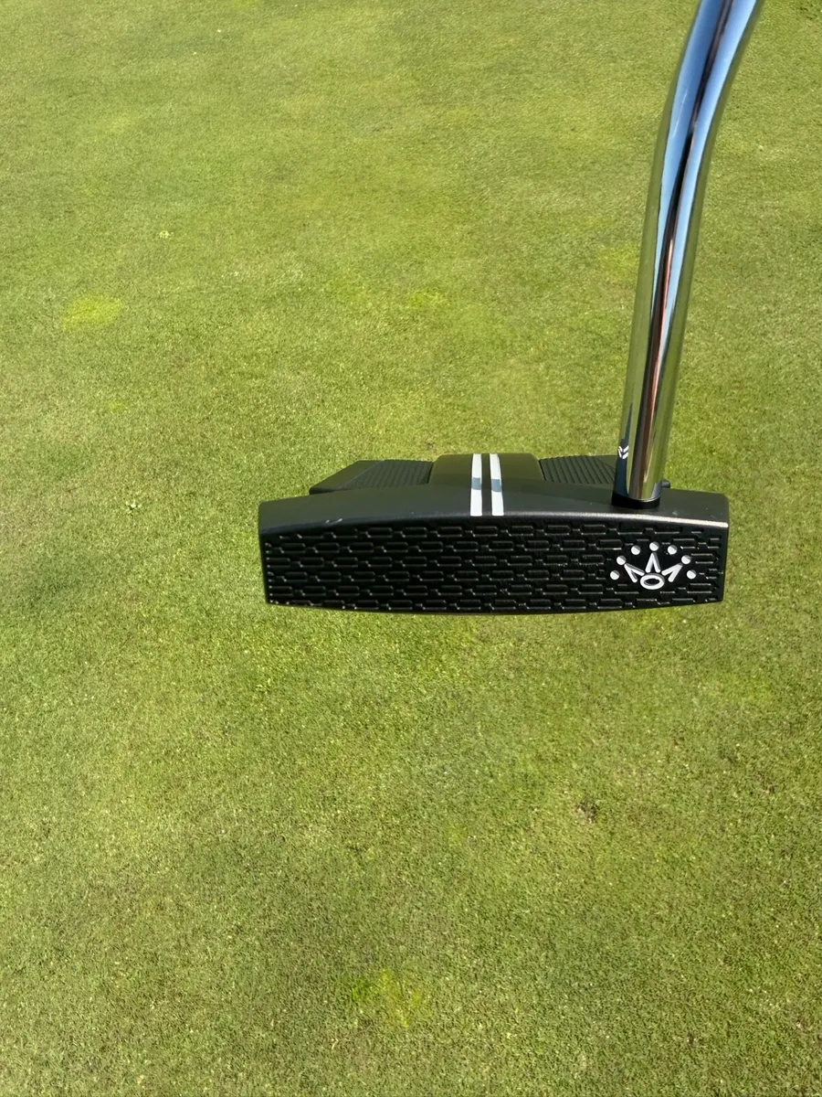 Scotty Cameron Phantom Black 11 - Image 2
