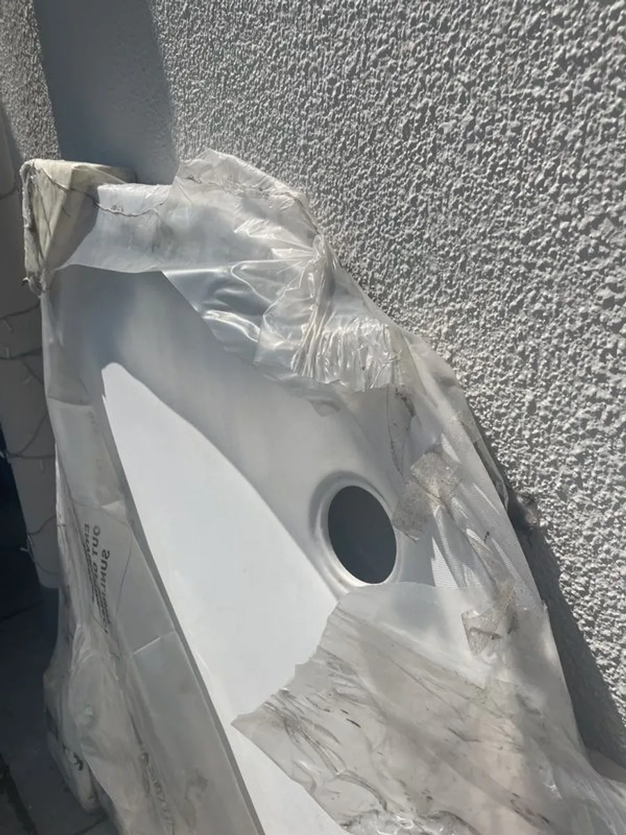 Shower tray - Image 4