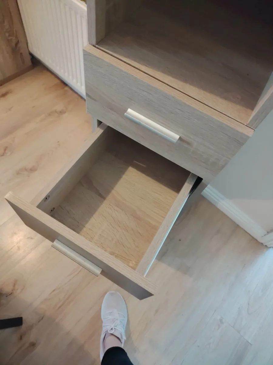 Bookcase - Image 4