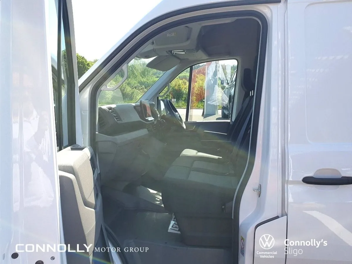 Volkswagen Crafter ***€499 P/M*** MWB Trend 140 Bh - Image 4