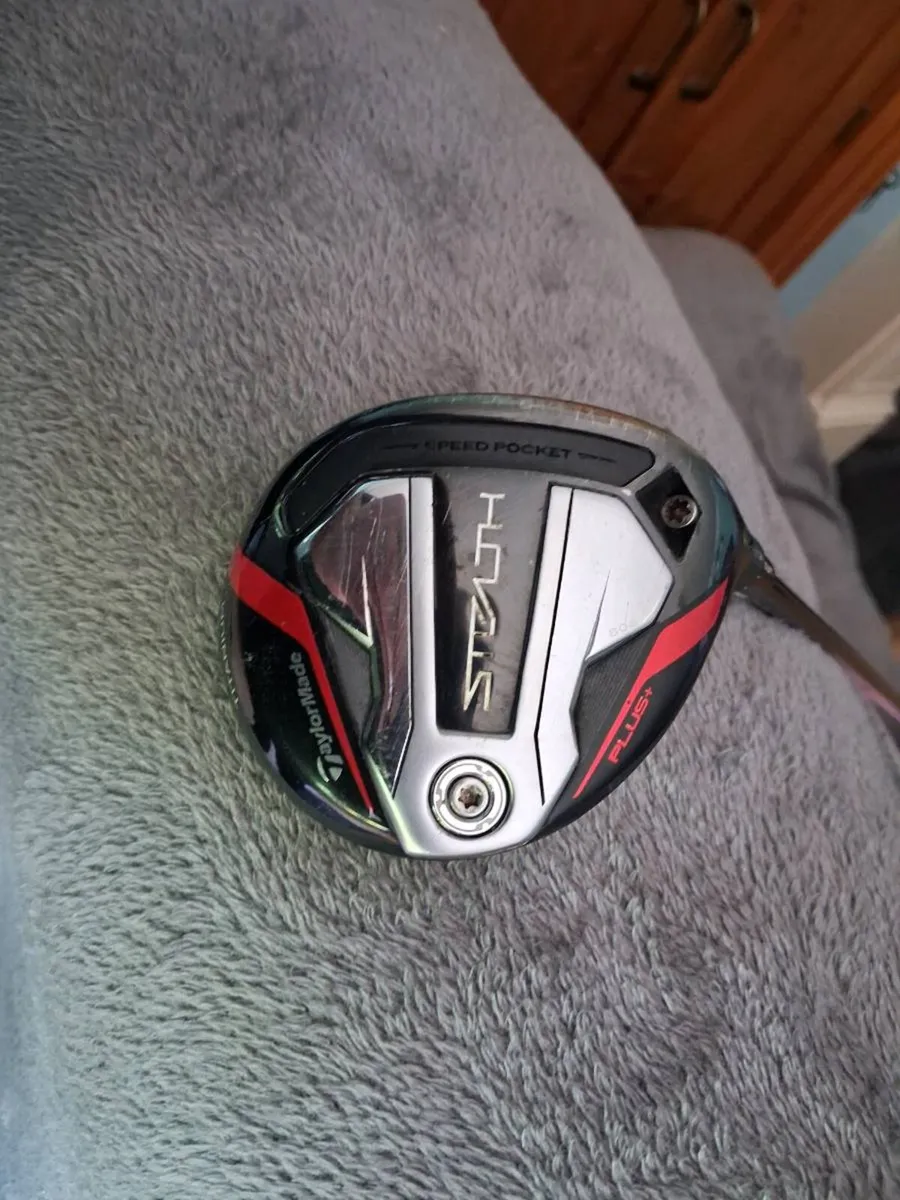 TAYLORMADE STEALTH 5 WOOD - Image 1