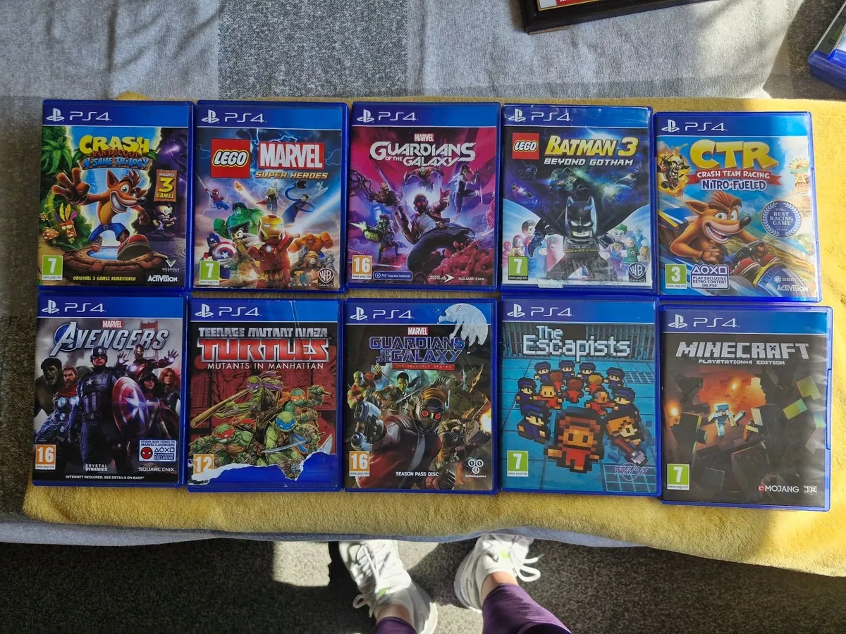 Playstation 4 with 32 Games - Image 3