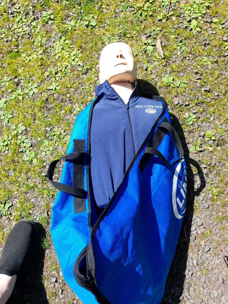 CPR TRAINING EQUIPMENT - Image 1
