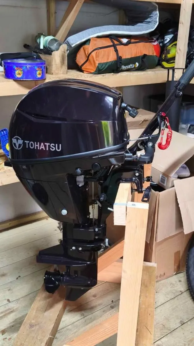 Outboard engine Tohatsu 9.9hp - Image 2