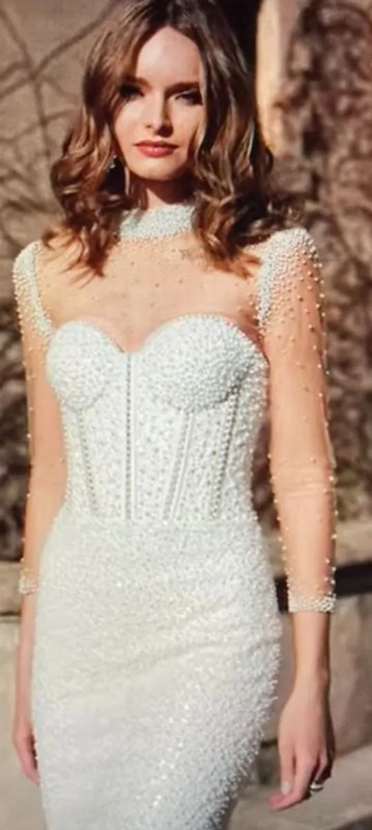 Wedding dress - Image 3