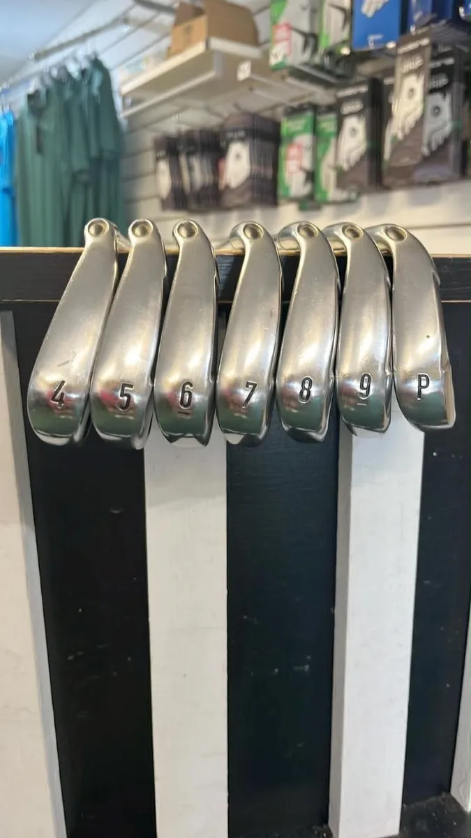 Callaway Steelhead XR 4-PW R300 €349 - Image 3