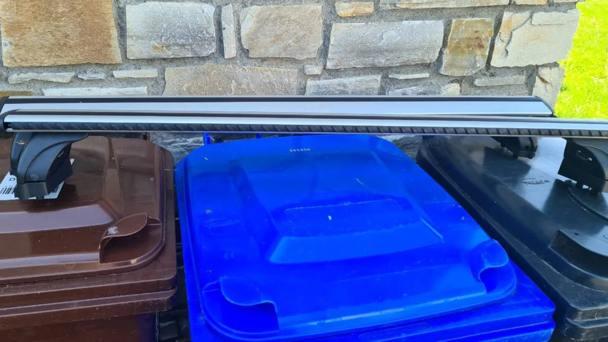 Roof bars - Image 2