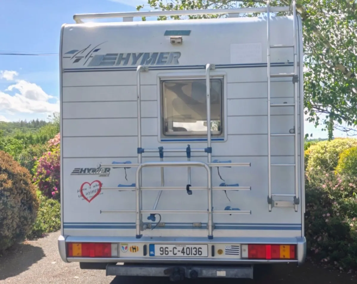 1996 Hymer B564 A-Class LHD 3-Belt Lounge Layout - Image 2
