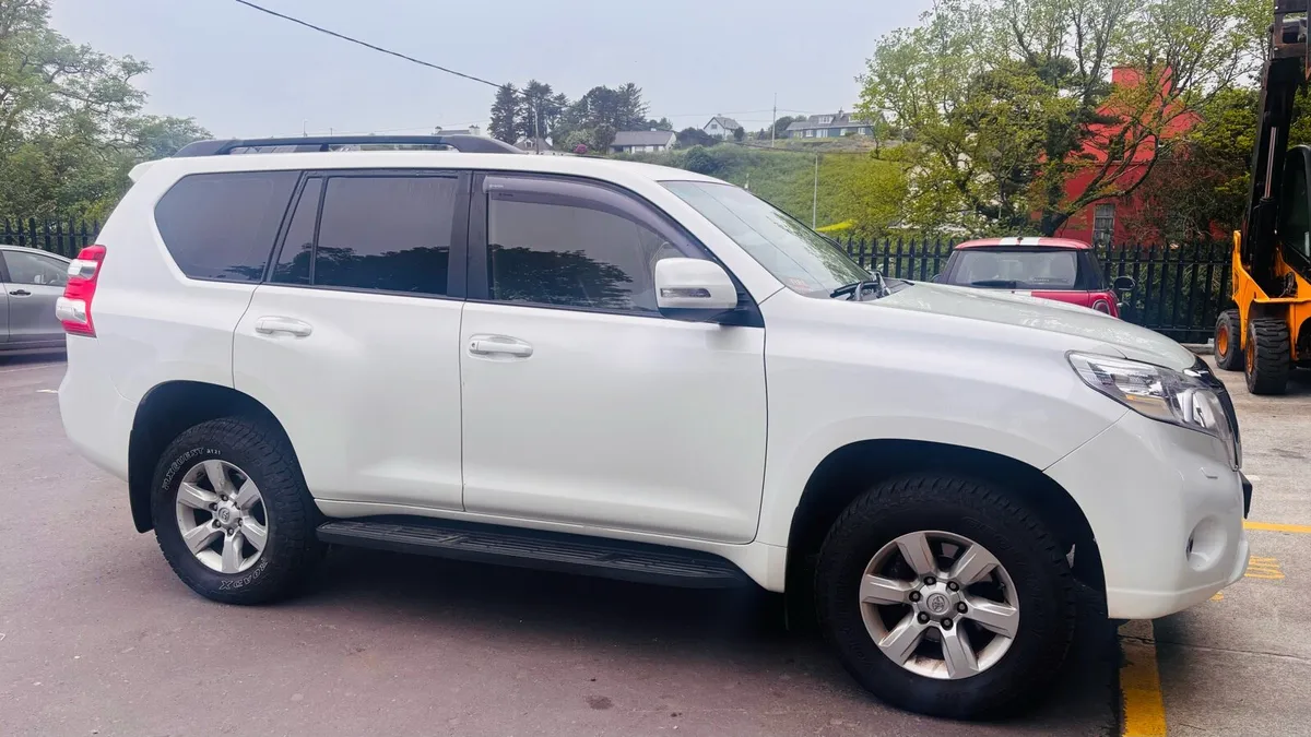 Toyota landcrusier - Image 1