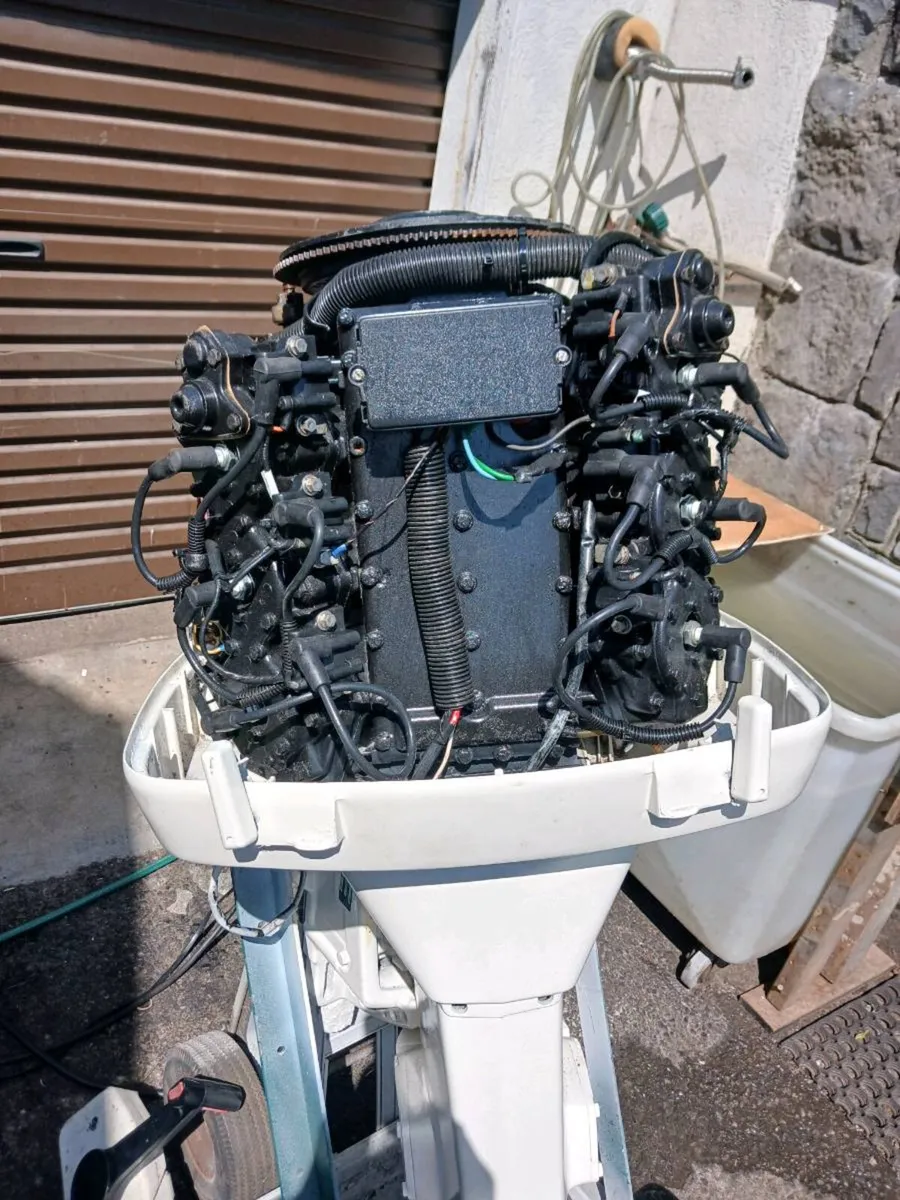 Johnson 150hp 2stroke outboard - Image 4