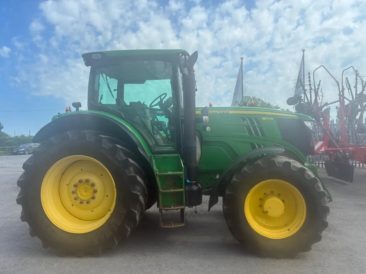 2012 John Deere 6170R - Image 3