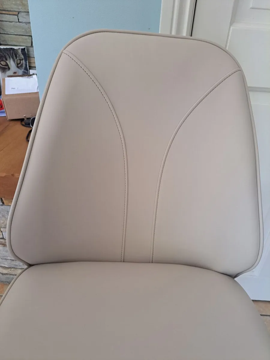 Dining Chairs - Image 3