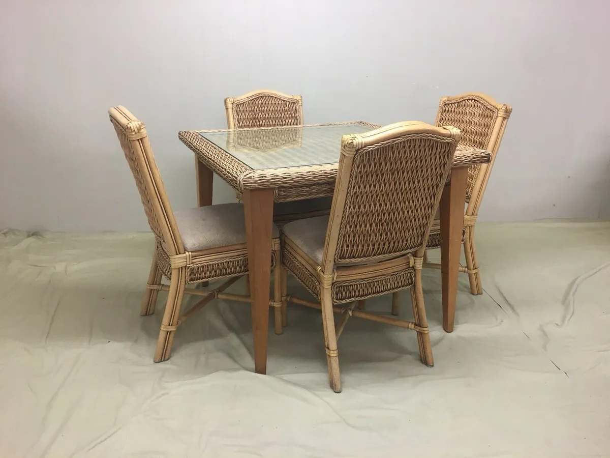 Dining Set - Image 1
