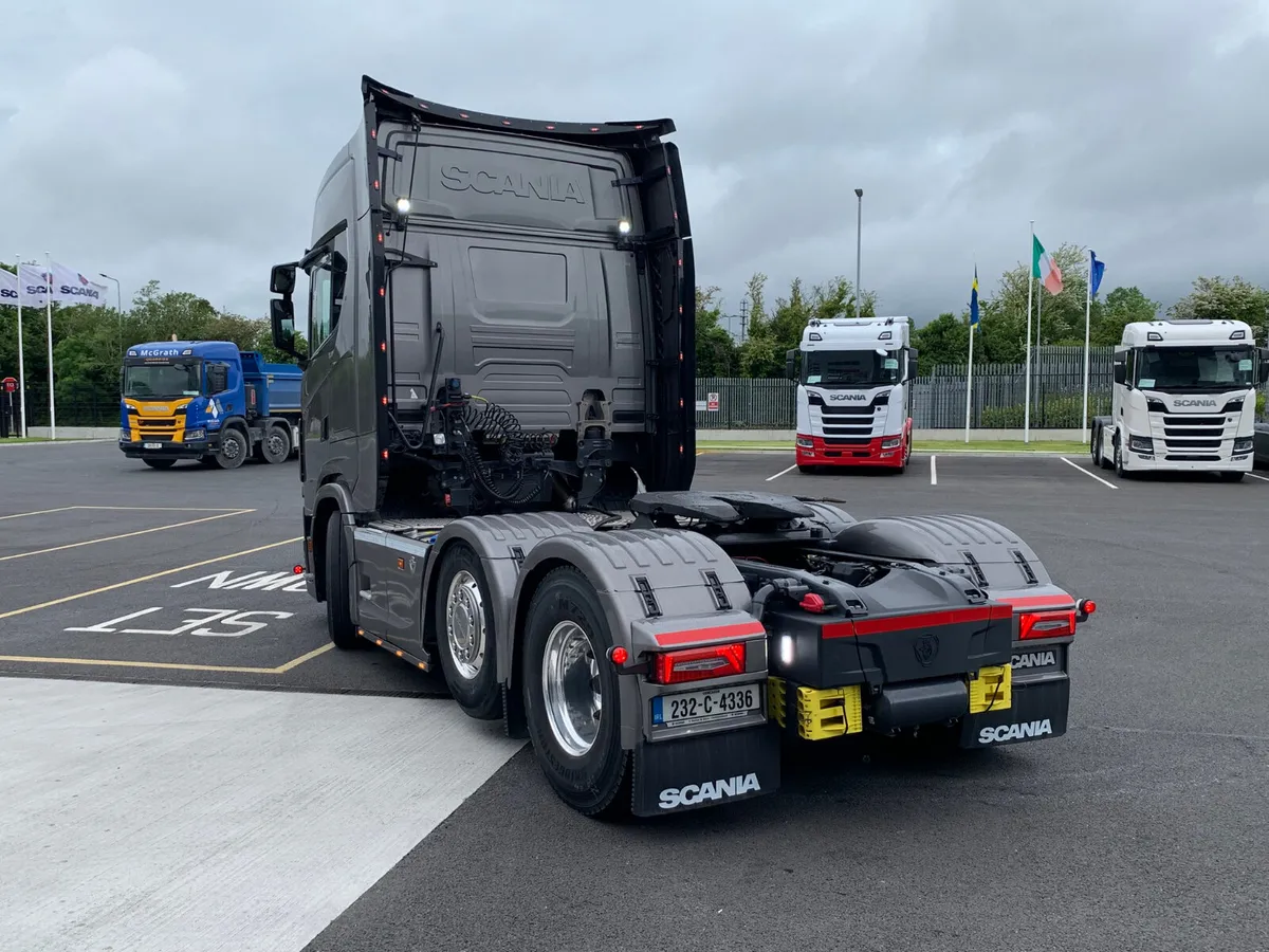 Scania S770 V8 6X2 Midlift Steer - Image 2