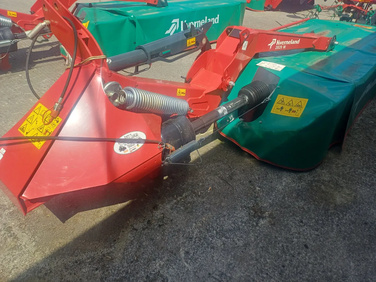 Kverneland 9ft mower - Image 4