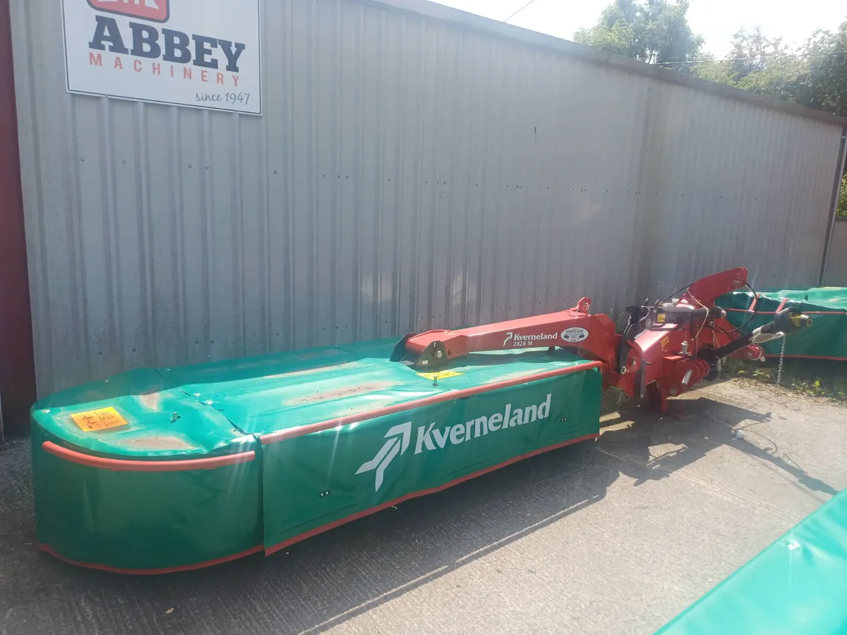 Kverneland 9ft mower - Image 1