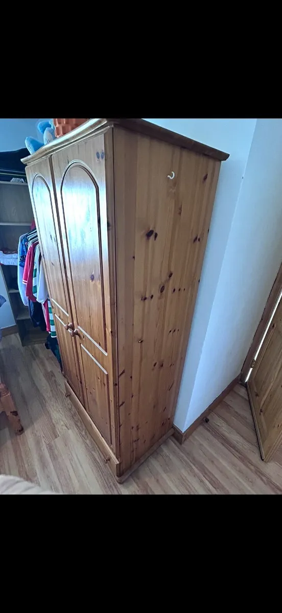 Wardrobe - Image 2