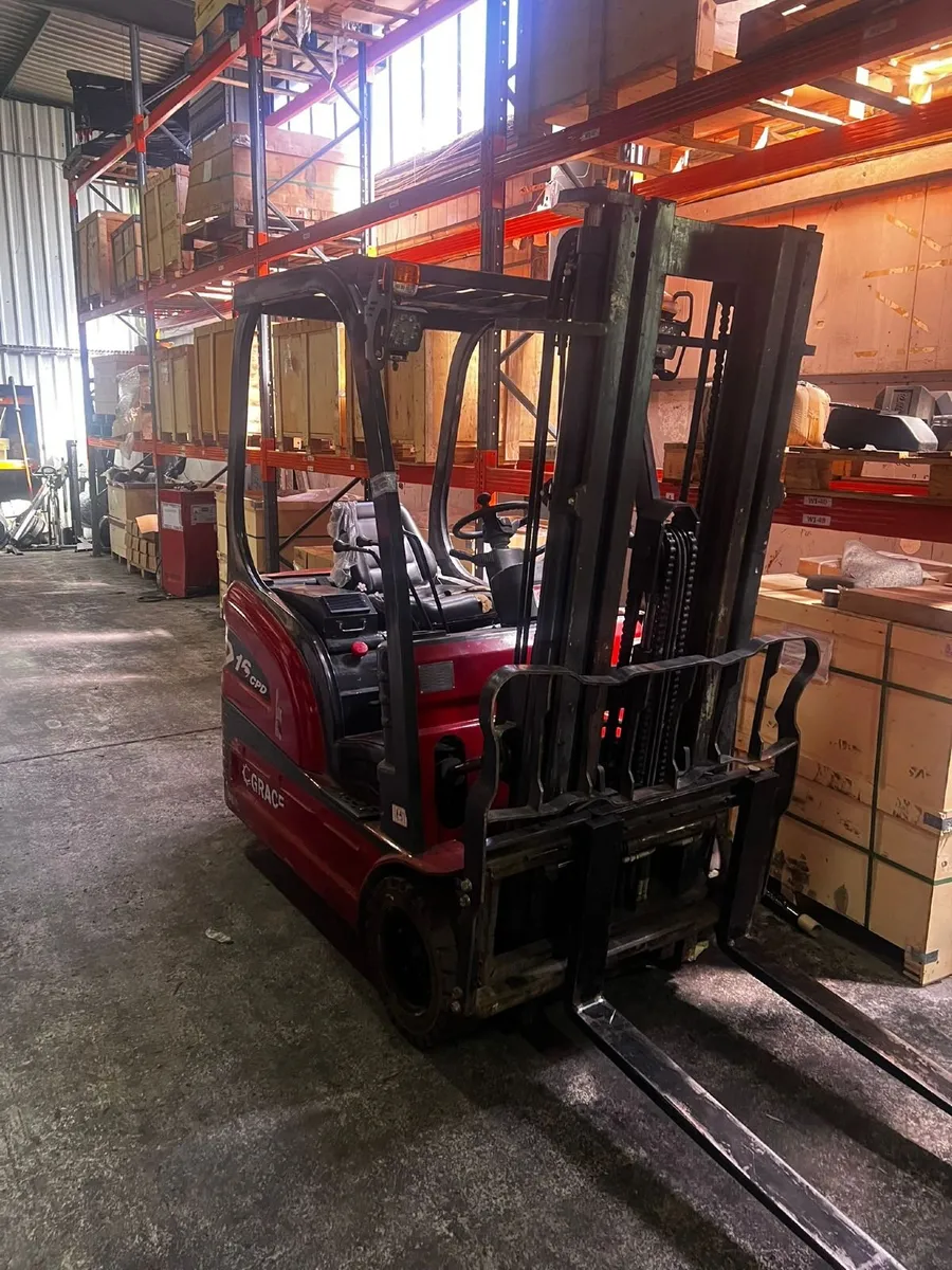Grace Electric Forklift - Image 1