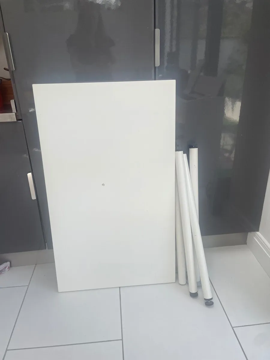 IKEA table - second had - Image 4