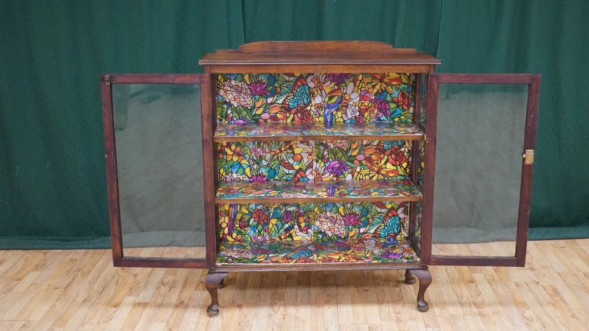 Quality Oak Glazed Display Cabinet - Image 4