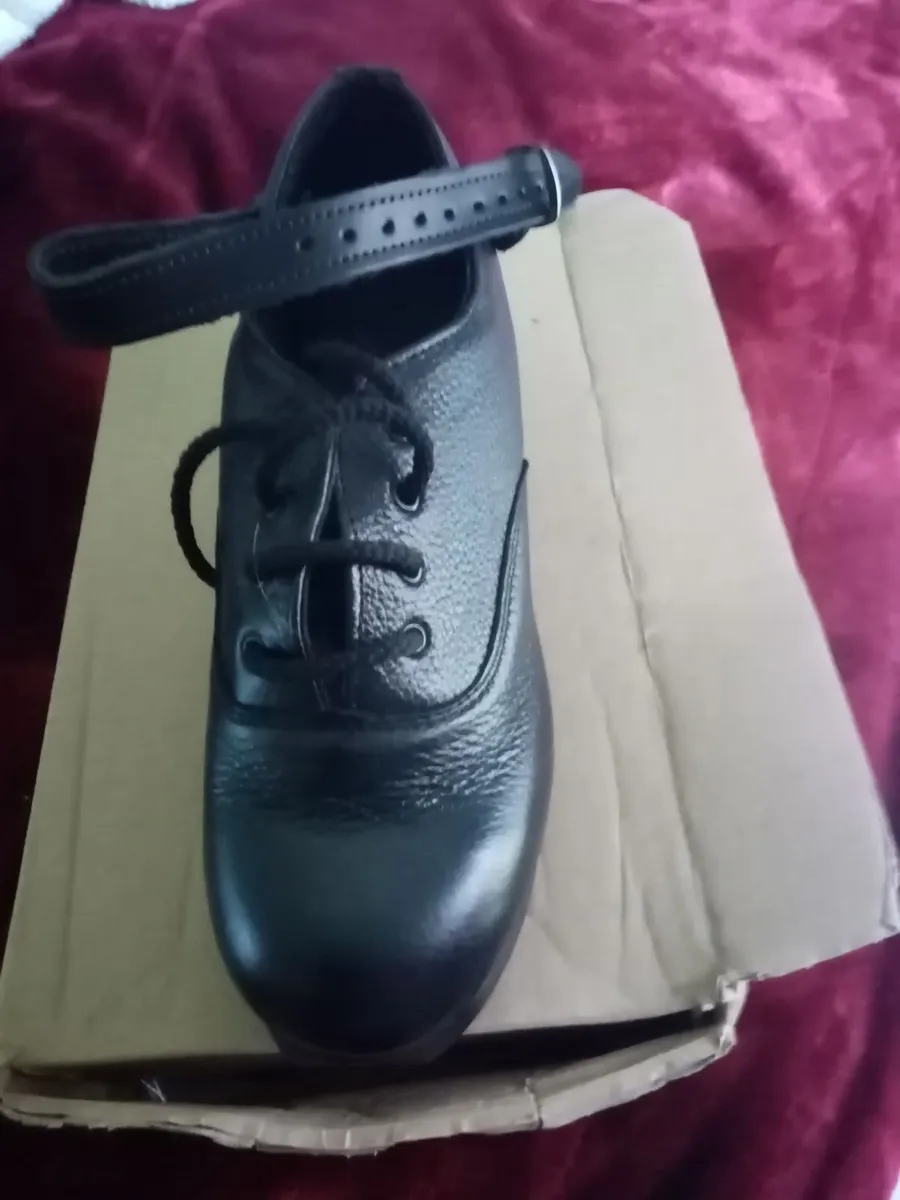 Dance, ballet and jazz shoes. Half price - Image 4