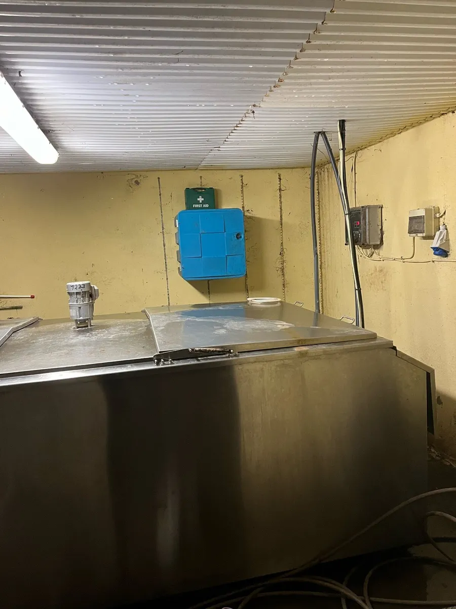 Milk tank - Image 4