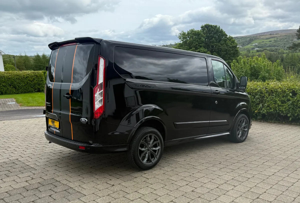 2022 Ford Transit Custom 2.0 EBL 130 320 SWB - Image 4