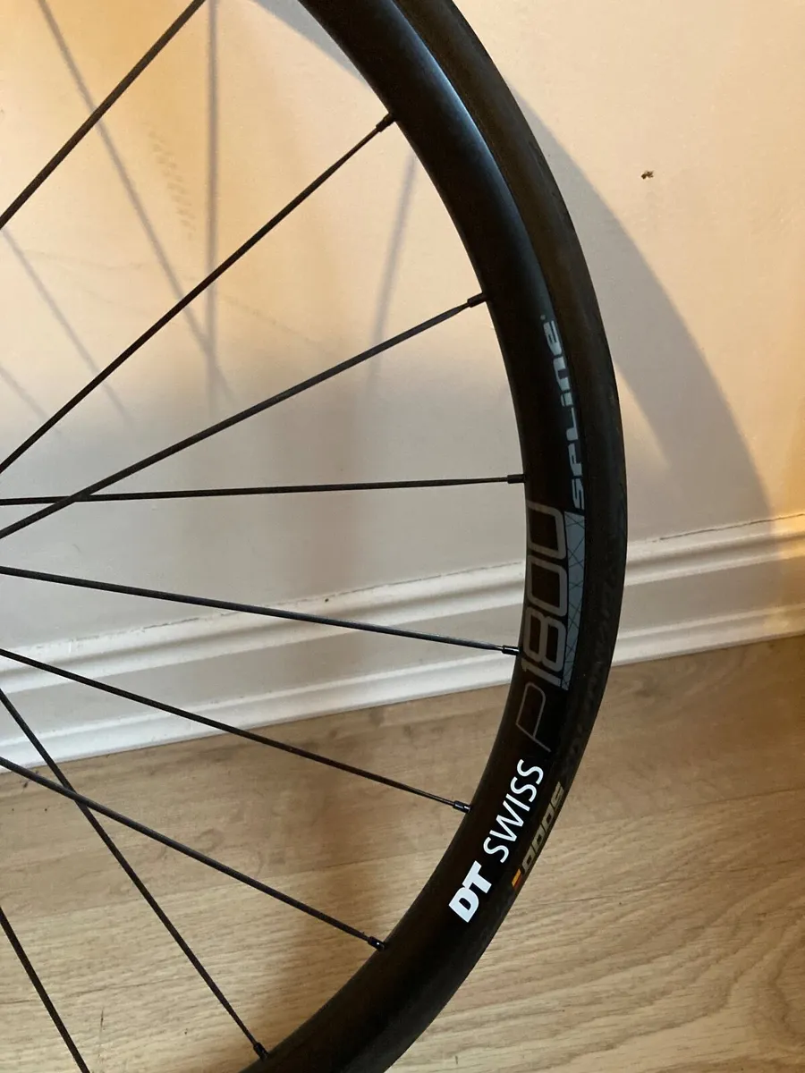 New DT Swiss P1800 wheelset with GP5000s - Image 2