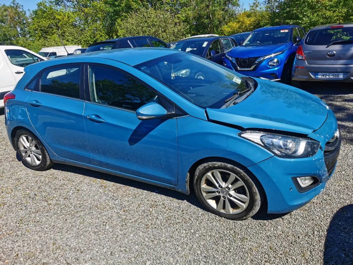 12 Hyundai İ30 1.6 diesel - Image 3