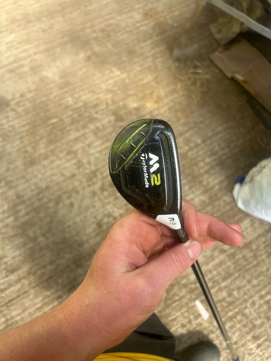 Taylormade m2 3 hybrid - Image 1