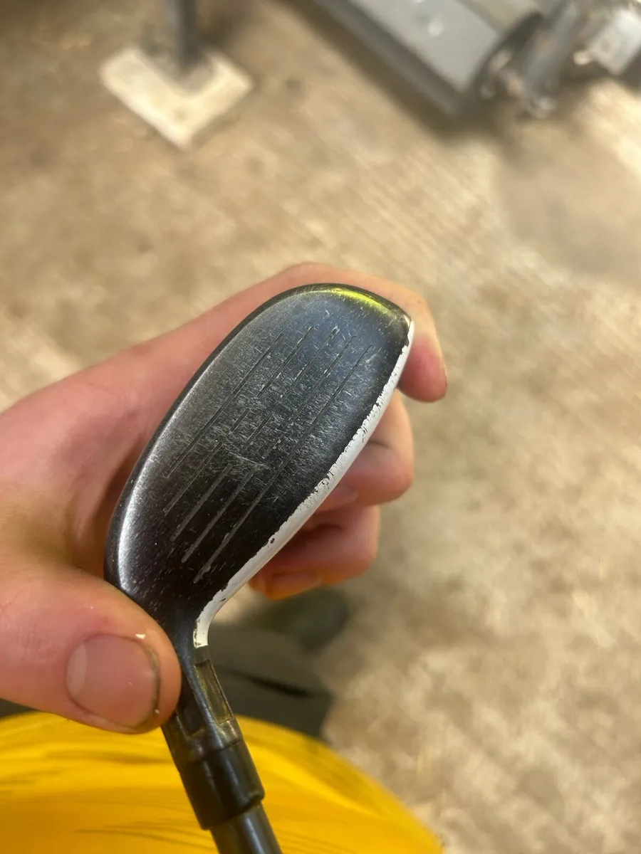 Taylormade m2 3 hybrid - Image 3