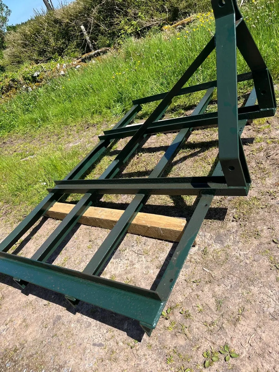 Land leveller - Image 1