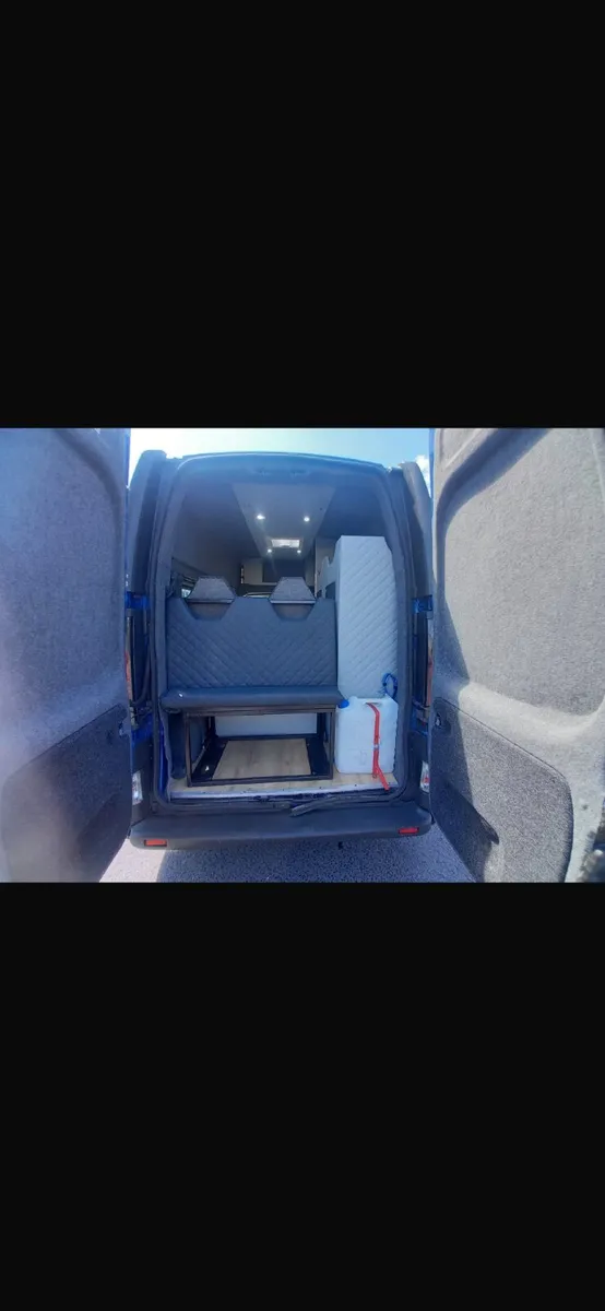 Campervan - Image 3