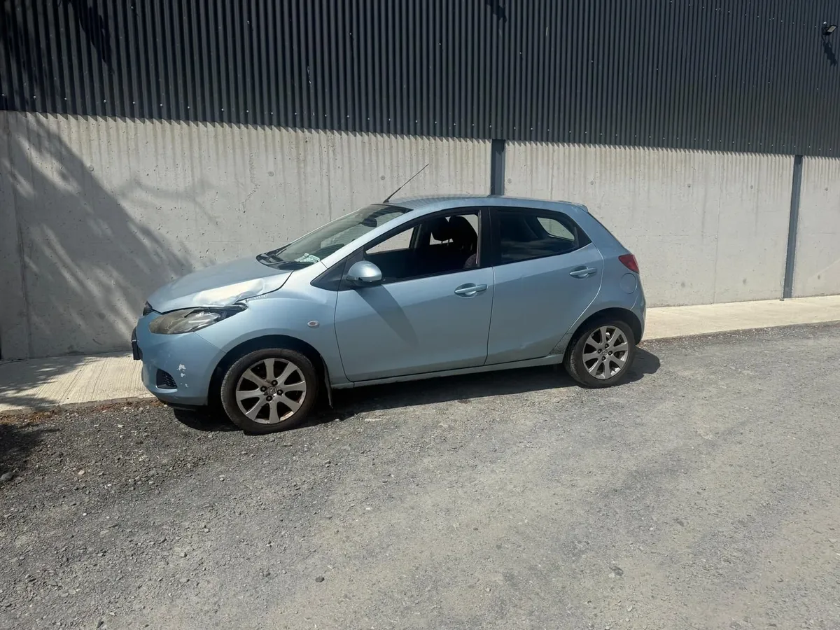 2010 Mazda 2 1.3 Petrol - Image 3